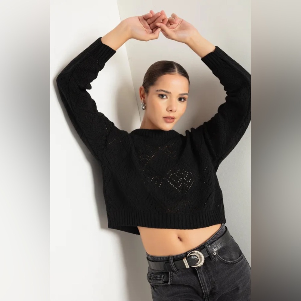 Cute cropped black heart sweater